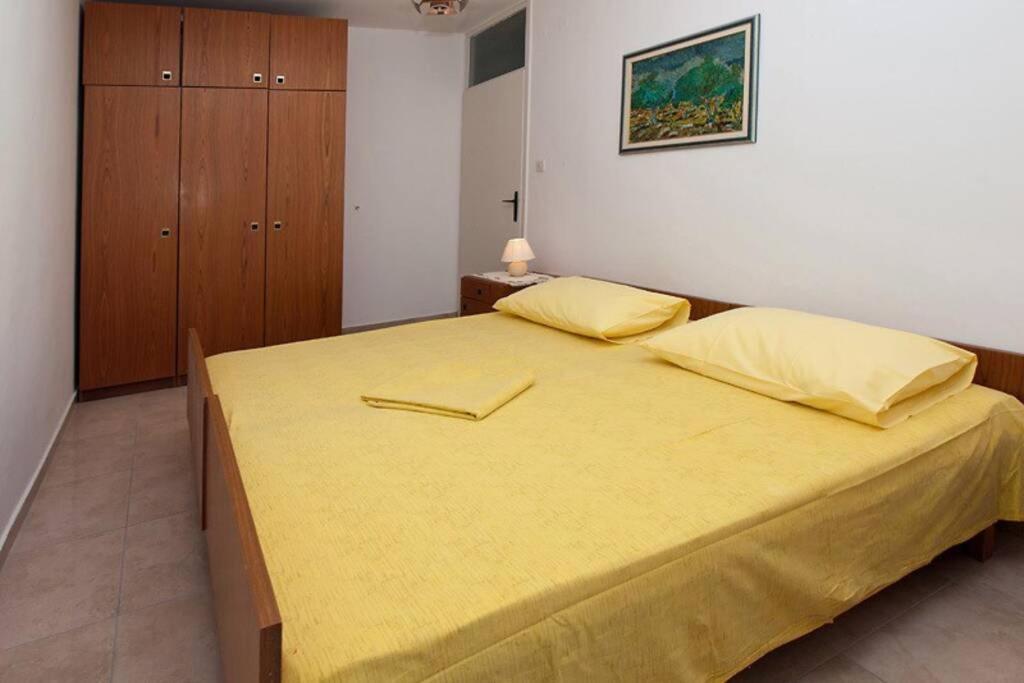 Sara Apartment Punta Omis Near Sandy Beach Exterior foto