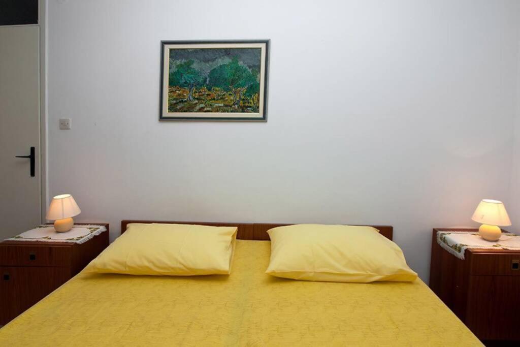 Sara Apartment Punta Omis Near Sandy Beach Exterior foto